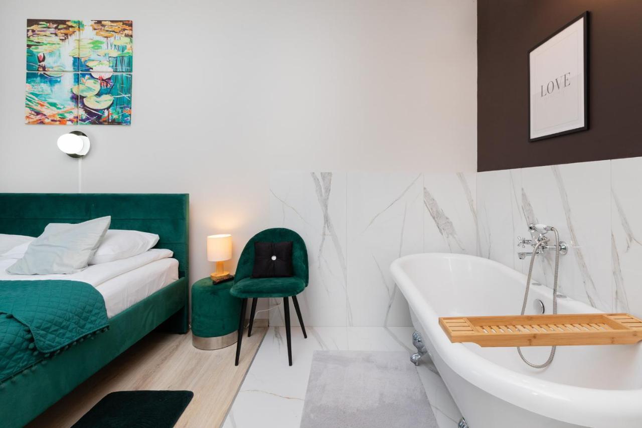 Przestronne 2 Oddzielne Sypialnie Caly Apartament W Spokojnej Dzielnicy Borkowo  Ngoại thất bức ảnh