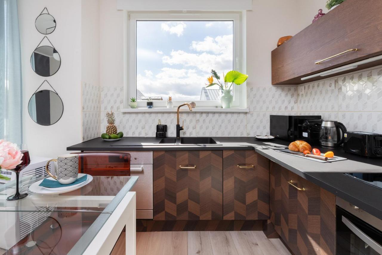 Przestronne 2 Oddzielne Sypialnie Caly Apartament W Spokojnej Dzielnicy Borkowo  Ngoại thất bức ảnh